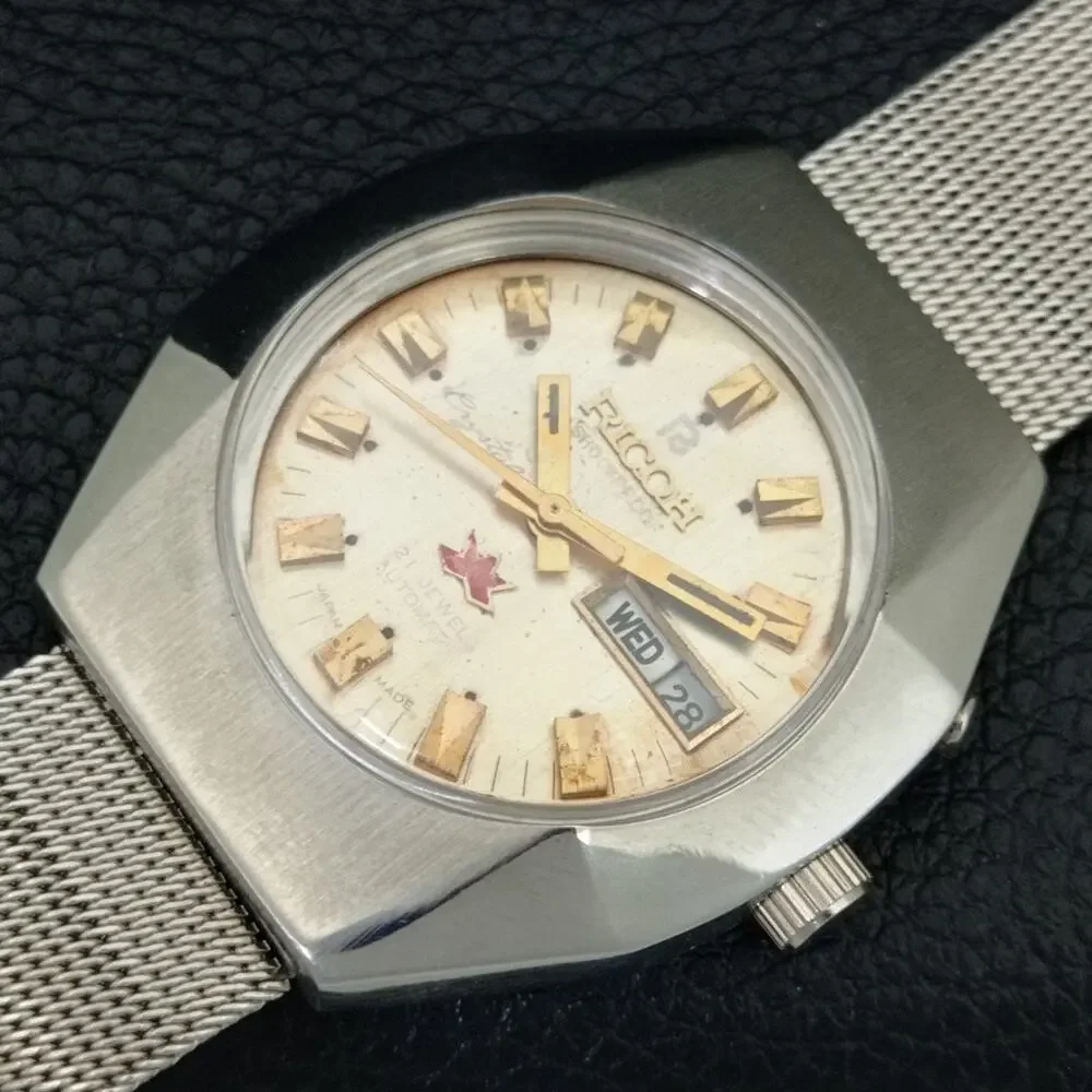 Vintage 1976 Ricoh Automatic Mens Silver Watch W/daydate & Patina accents